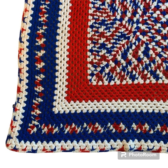 Vintage Afghan Crocheted Blanket Handmade Red Blue Throw 48" x 48" Patriotic USA - Picture 5 of 6